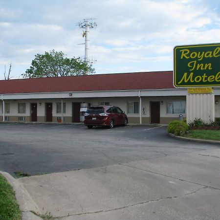 היליארד Royal Inn Motel מראה חיצוני תמונה